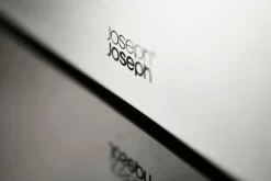 Set de 4 planches à découper Joseph Joseph Folio Steel + étui en acier