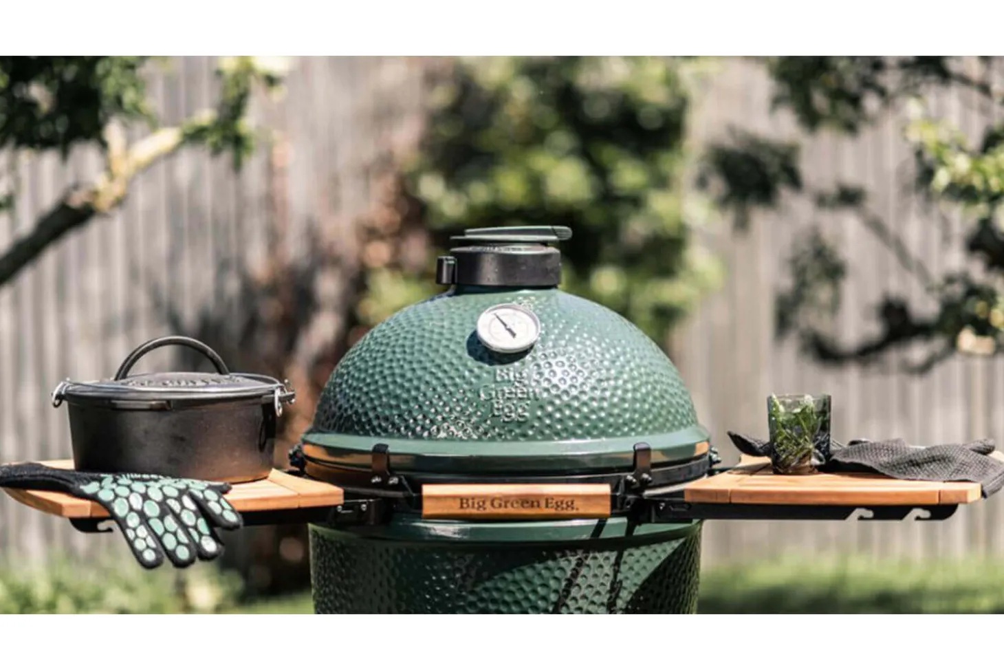 Tablettes latérales en bois d'acacia pour barbecue Big Green Egg Medium