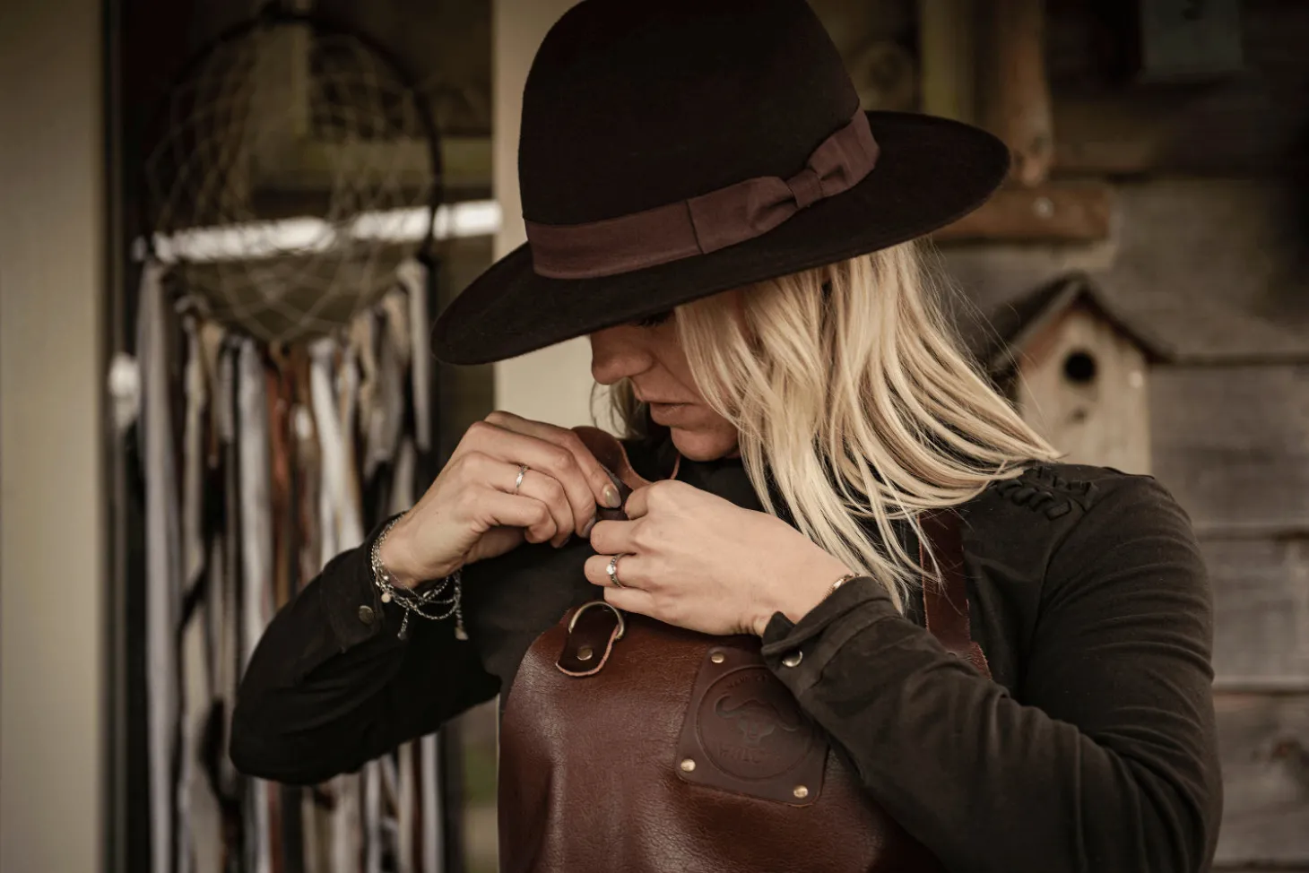 Tablier de cuisine artisanal Witloft Buffalo Collection en cuir pleine fleur