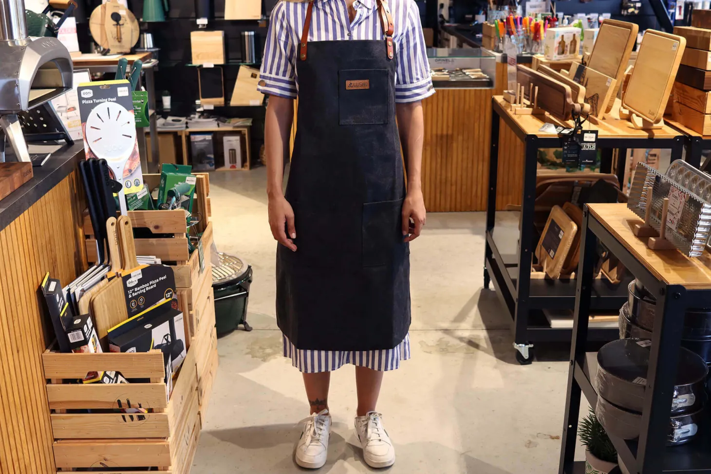 Tablier de cuisine Wusaki en toile noire charbon et cuir 83x67,5cm - Taille unique