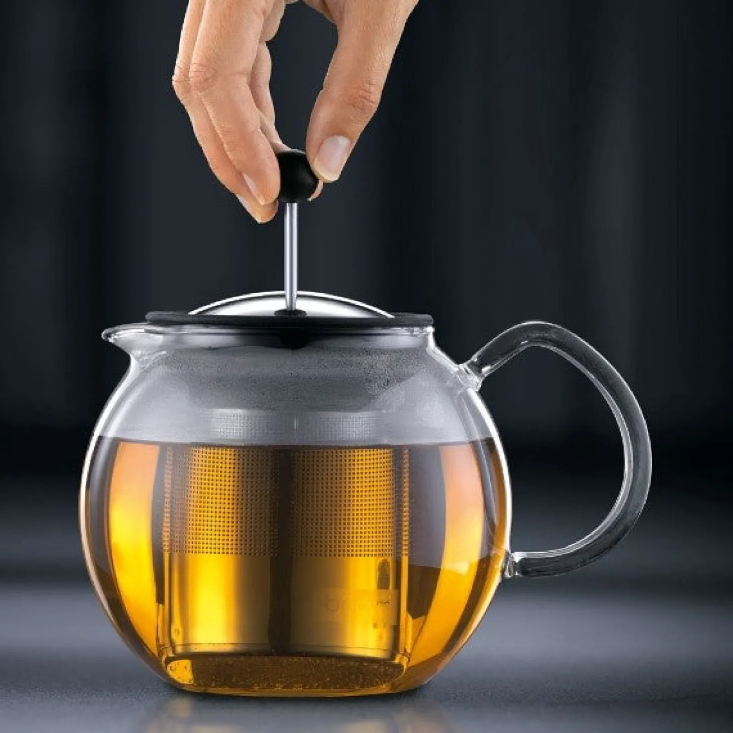 Théière Bodum Assam à piston avec filtre inox - 1L 8 tasses