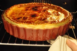 Tourtière haute cannelée Emile Henry 24cm en céramique - Grand Cru